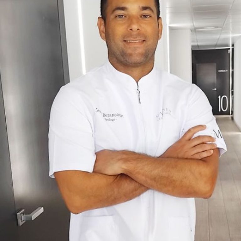 DR.-JESUS-BETANCOURT